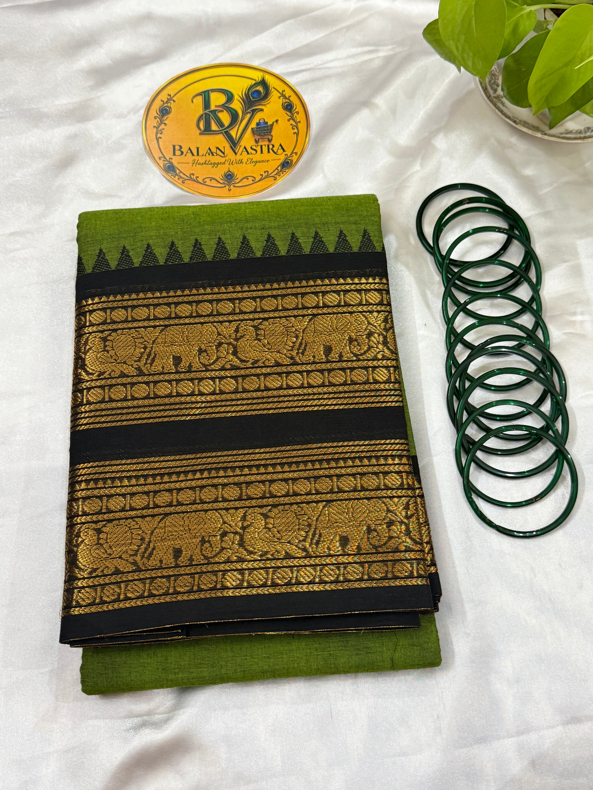 Parrot Green and Black Double Border Pure Kanchi Cotton Saree | Chettinad Pure Cotton Saree for Women | Soft Cotton Traditional Saree | Rich Gold Zari Border