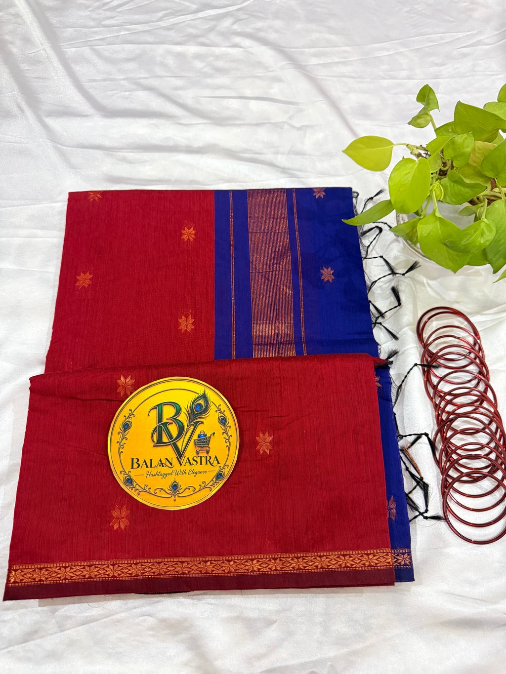 Red Saree with Gold Zari Border and Blue Pallu Maheshwari Cotton Silk Saree for Women | Maheswari Pure Cotton Saree | Traditional Saree | Office Wear Saree | Daily Wear Saree | Festive Saree | Lightweight Saree