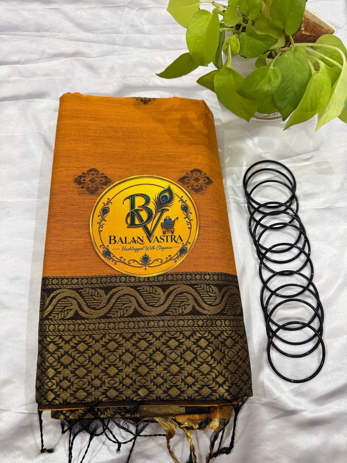 Mustard Yellow Saree with Gold Zari Border and Black Pallu Maheshwari Cotton Silk Saree for Women | Maheswari Pure Cotton Saree | Traditional Saree | Office Wear Saree | Daily Wear Saree | Festive Saree | Lightweight Saree