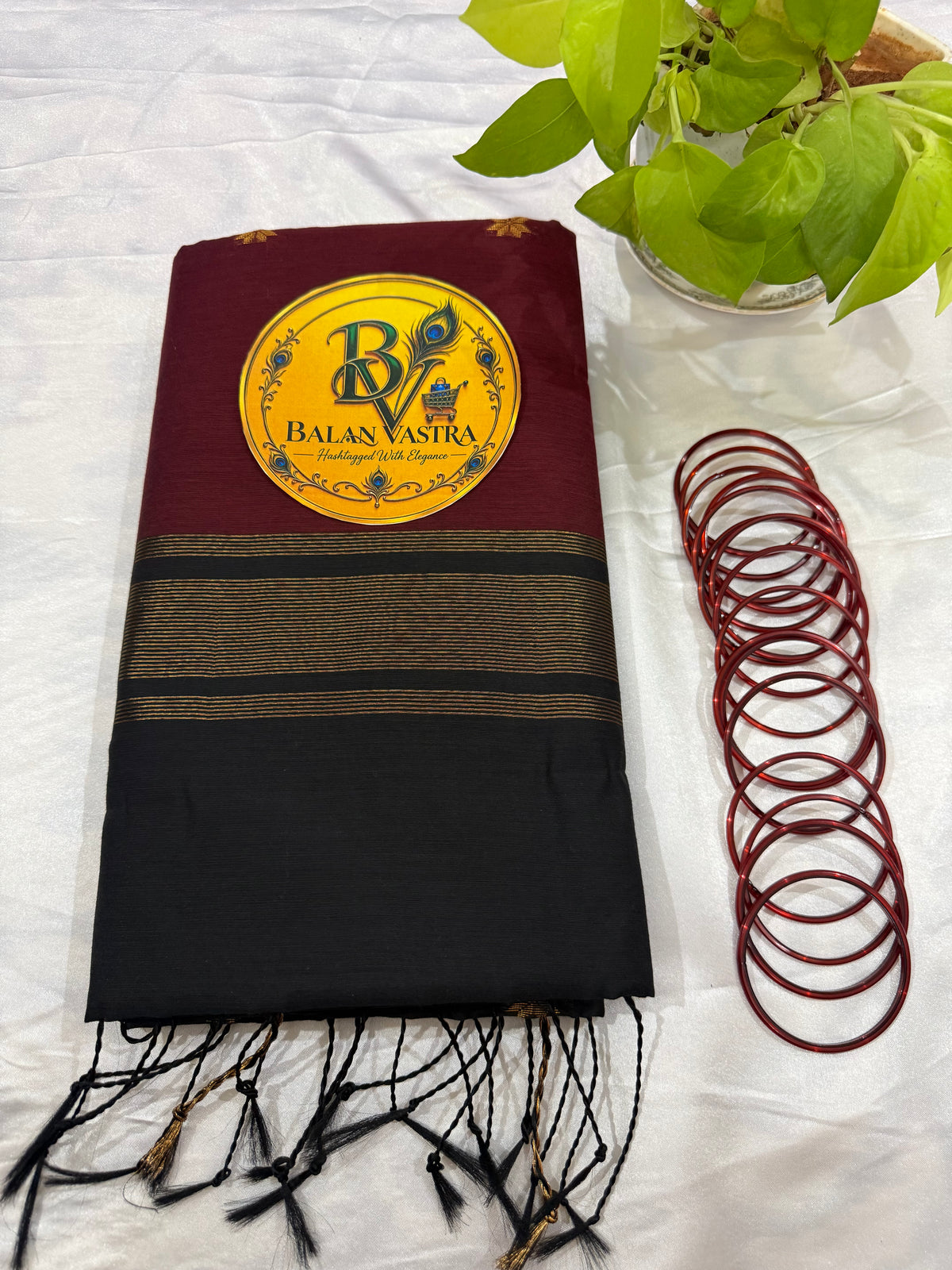 Maroon Saree with Gold Zari Border and Black Pallu Maheshwari Cotton Silk Saree for Women | Maheswari Pure Cotton Saree | Traditional Saree | Office Wear Saree | Daily Wear Saree | Festive Saree | Lightweight Saree