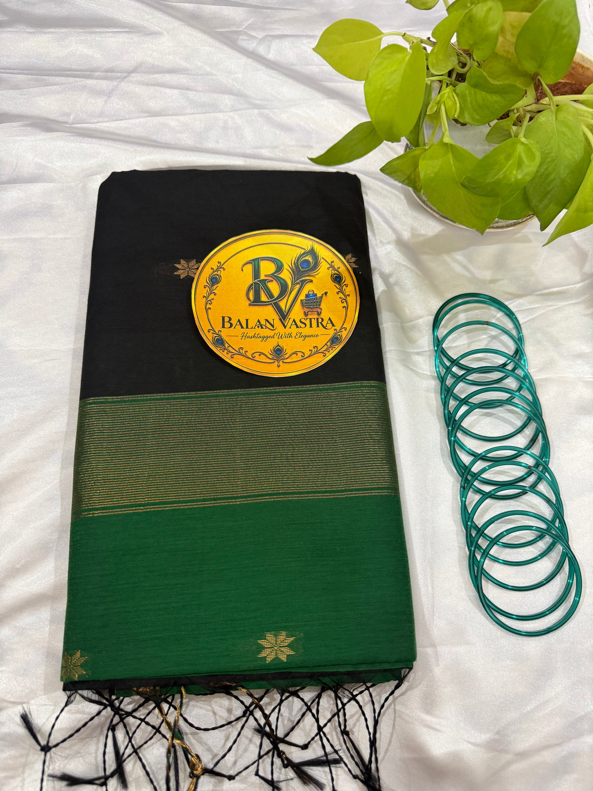 Black Saree with Gold Zari Border and Green Pallu Maheshwari Cotton Silk Saree for Women | Maheswari Pure Cotton Saree | Traditional Saree | Office Wear Saree | Daily Wear Saree | Festive Saree | Lightweight Saree
