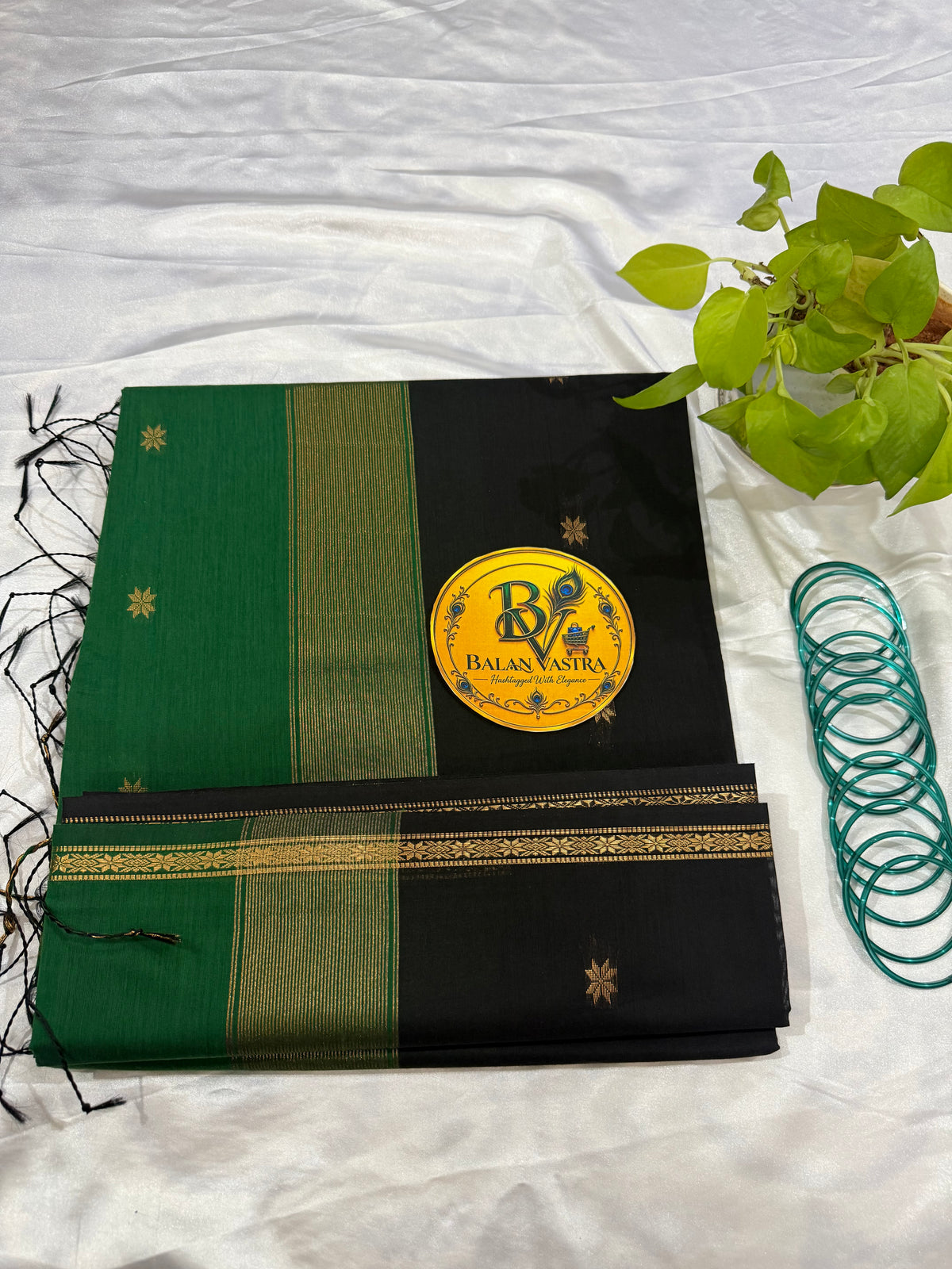 Black Saree with Gold Zari Border and Green Pallu Maheshwari Cotton Silk Saree for Women | Maheswari Pure Cotton Saree | Traditional Saree | Office Wear Saree | Daily Wear Saree | Festive Saree | Lightweight Saree